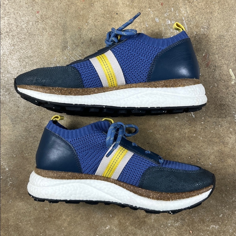 OTBT Speed shoe in Blue, Yellow and white
Size: 7 - Picture 3 of 9